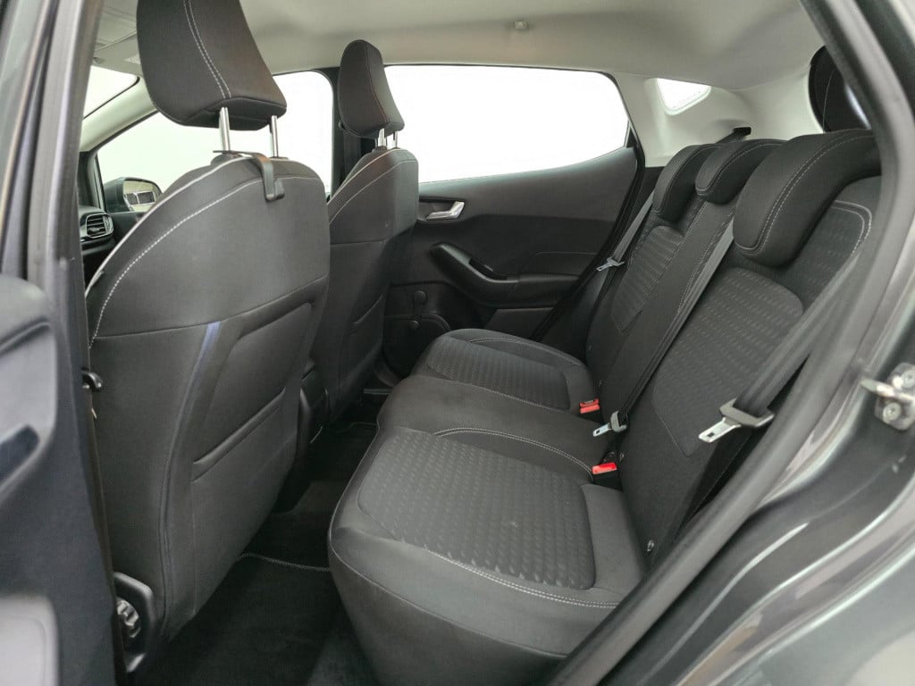 Ford Fiesta occasion 1.0 ecoboost titanium met cruisecontrol en carplay rad