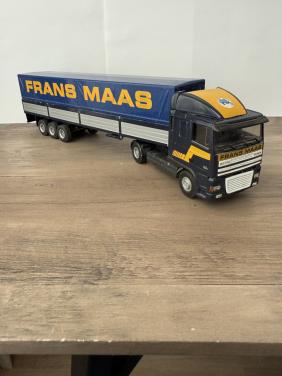 Daf 95xf Frans Maas Lion Car 3 assige huiftrailer