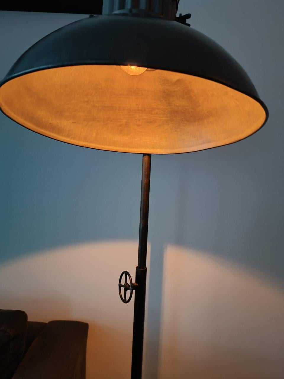 Staande lamp en vloerlamp