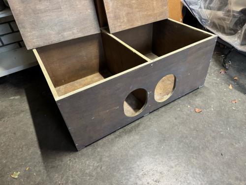 Werpkist of kattenverblijf