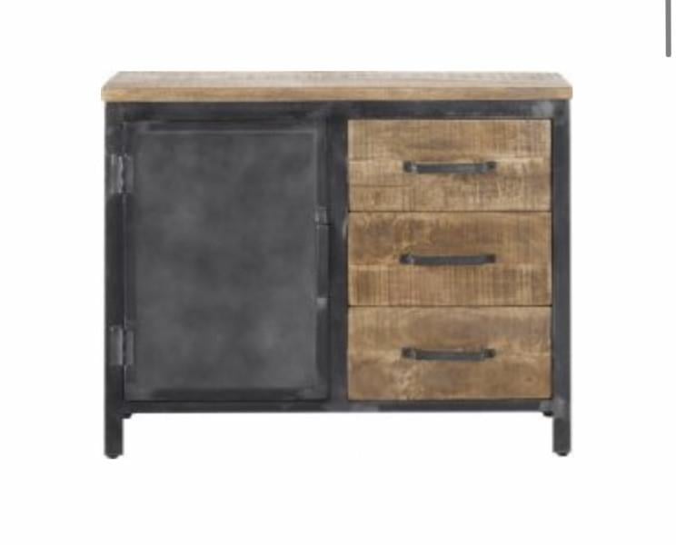 Diverse houten kasten en salontafel - zo goed als nieuw