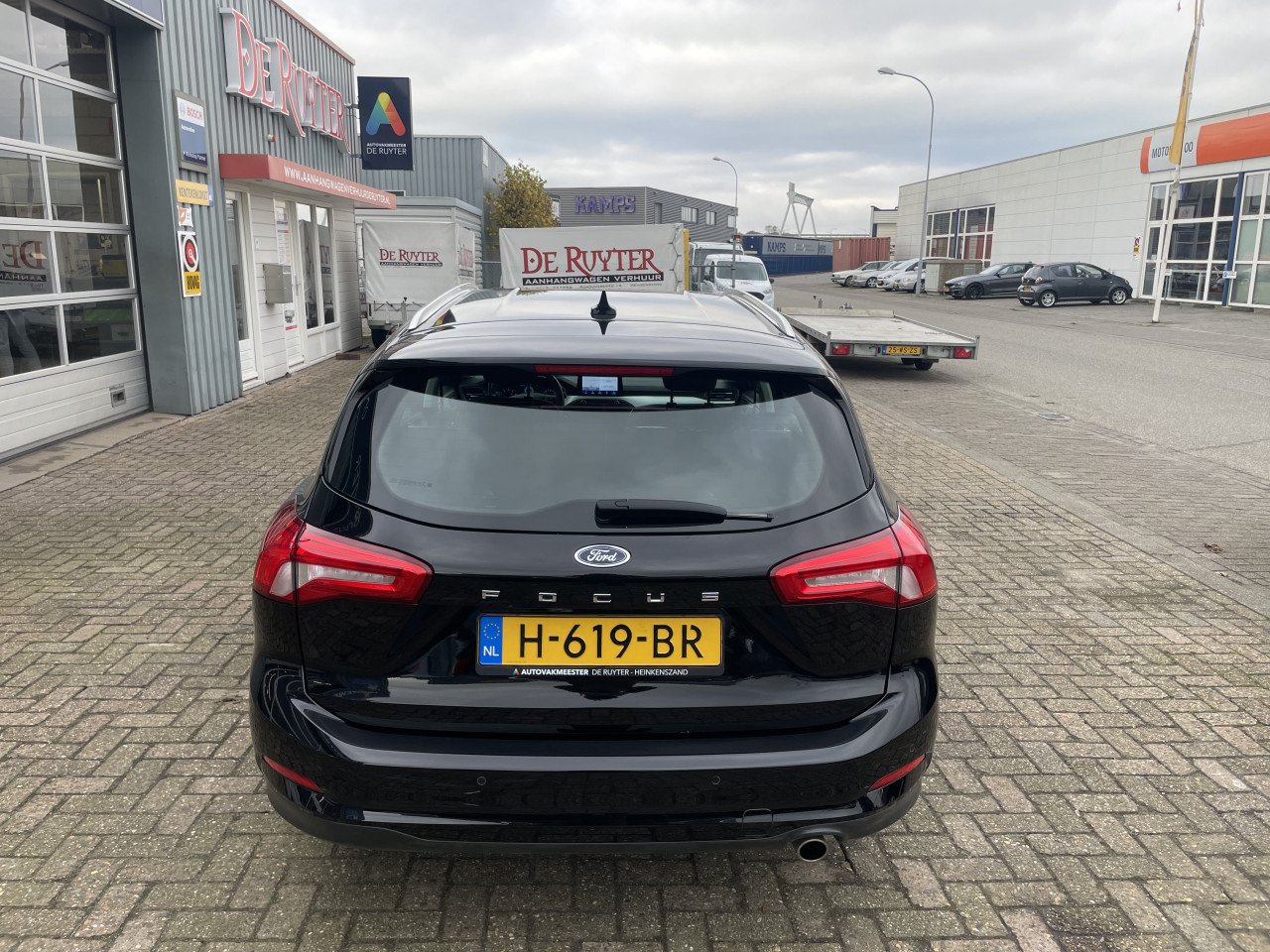 Ford Focus Wagon - 1.0 EcoBoost Trend Edition Business
