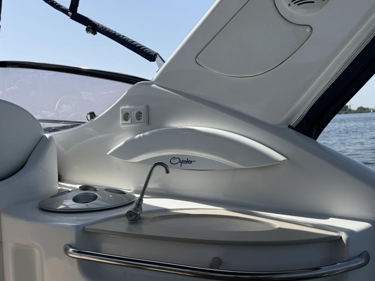 Sessa Marine Oyster C30
