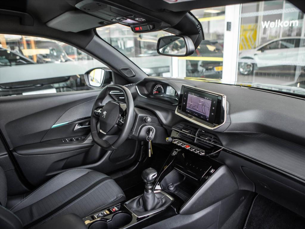 Peugeot 2008 1.2 puretech allure | trekhaak | bluetooth | apple carplay | a