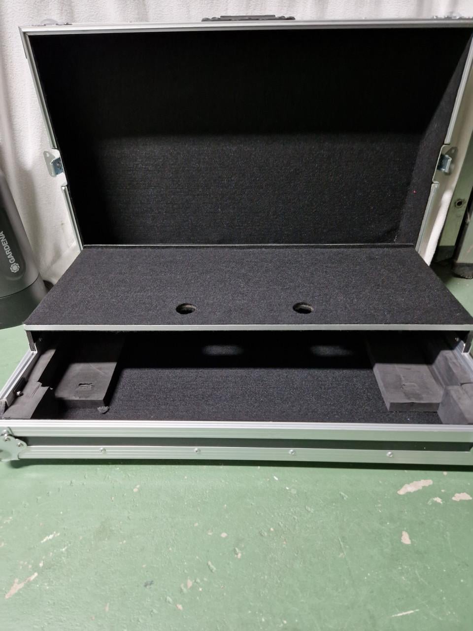DJ Flightcase (voor o.a Pioneer DJ set)