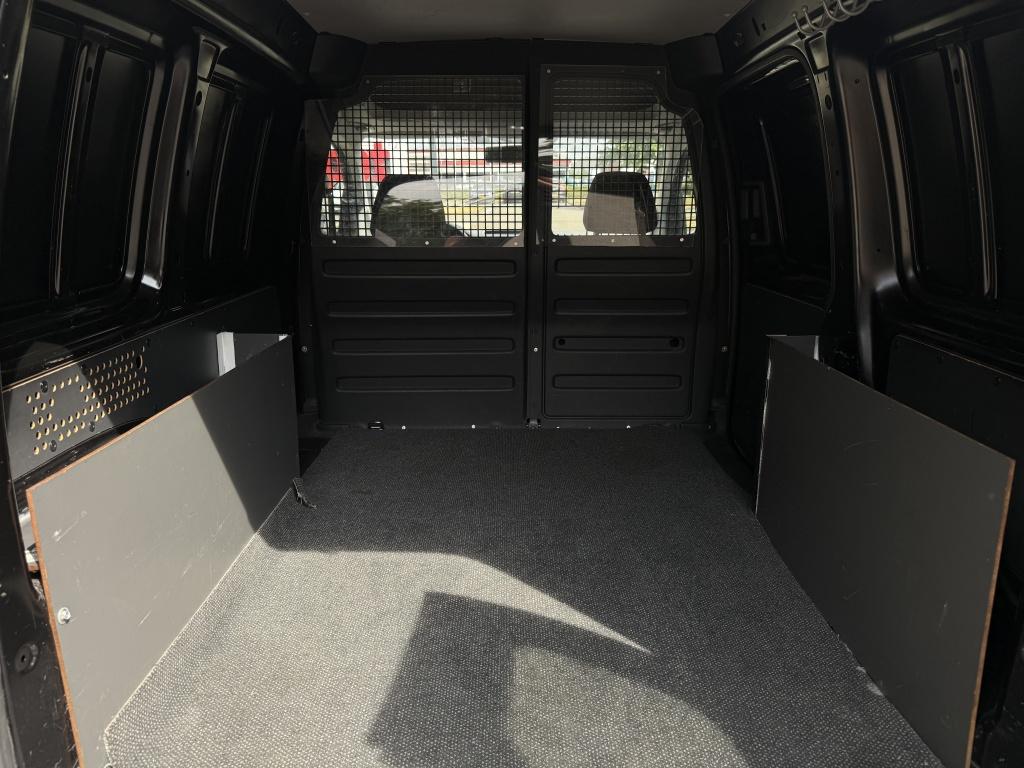 Volkswagen Caddy 2.0 tdi l1h1