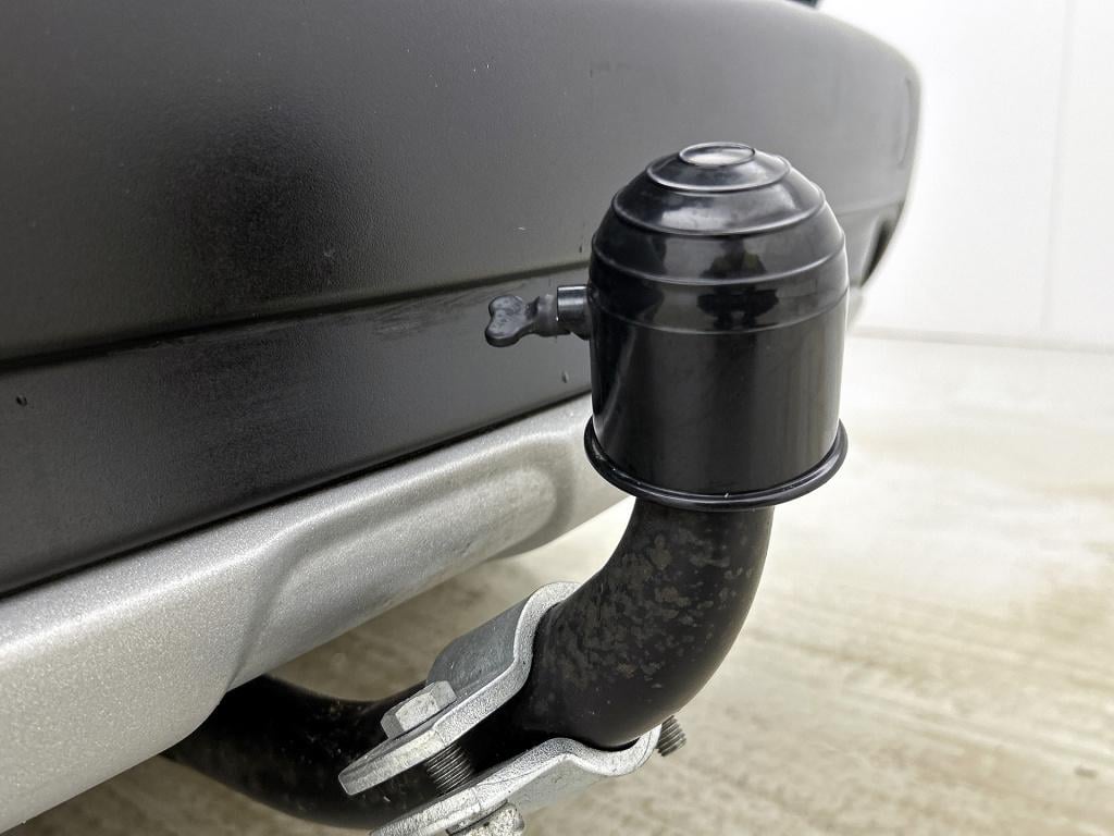 Peugeot 2008 110 pk allure | rijklaar | panoramadak | trekhaak | camera |