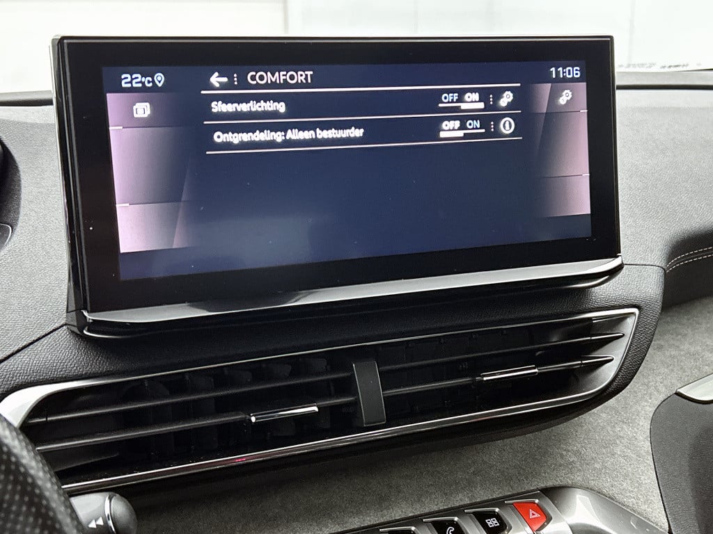 Peugeot 3008 130 pk gt black pack | rijklaar | panorama schuif / kanteldak 