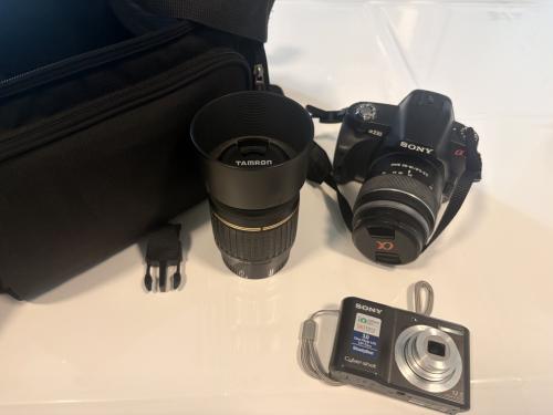 Digitale camera Sony Alpha 230 spiegelreflex + Sony cyber shot camera