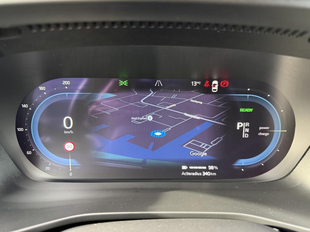 Volvo C40 recharge twin pro 408pk| panodak| 360camea| h&k sound