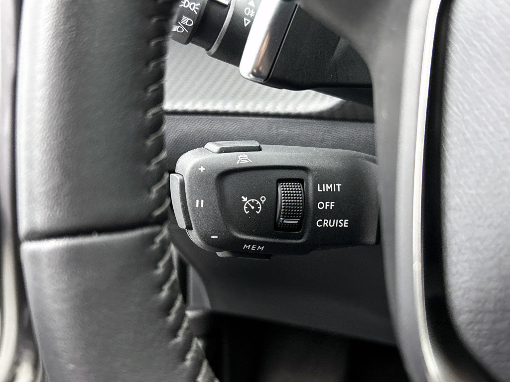 Peugeot 2008 130 pk automaat allure | rijklaar |