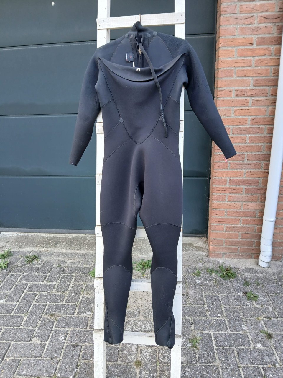 Wetsuite