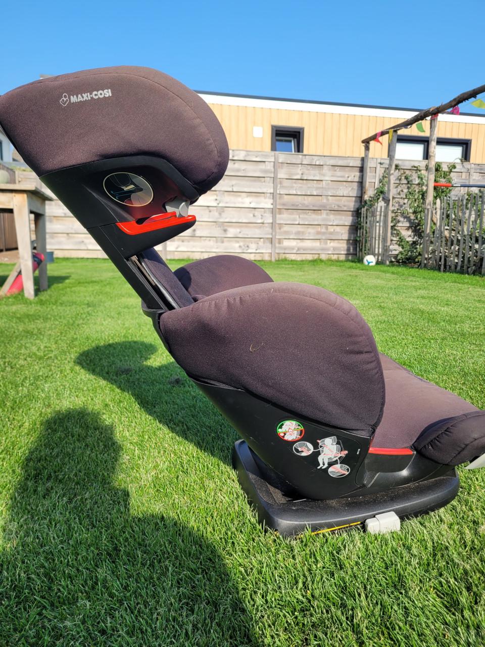 Autostoel maxicosi rodifix airprotect