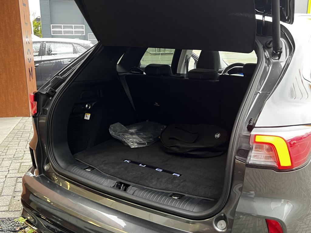 Ford Kuga 2.5 phev vignale 225 pk | electrisch wegklapbare trekhaak | 20 in