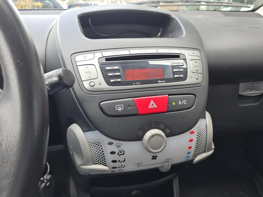 Peugeot 107 1.0 active