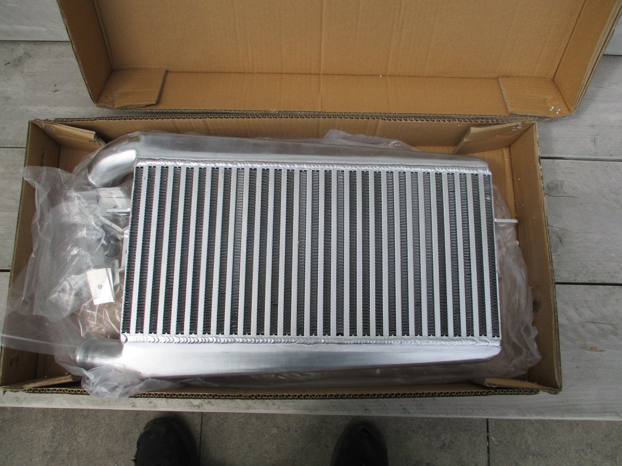 R-Sport  Intercooler   Ford Fiesta mk7 en MK7.5       (Nieuw)