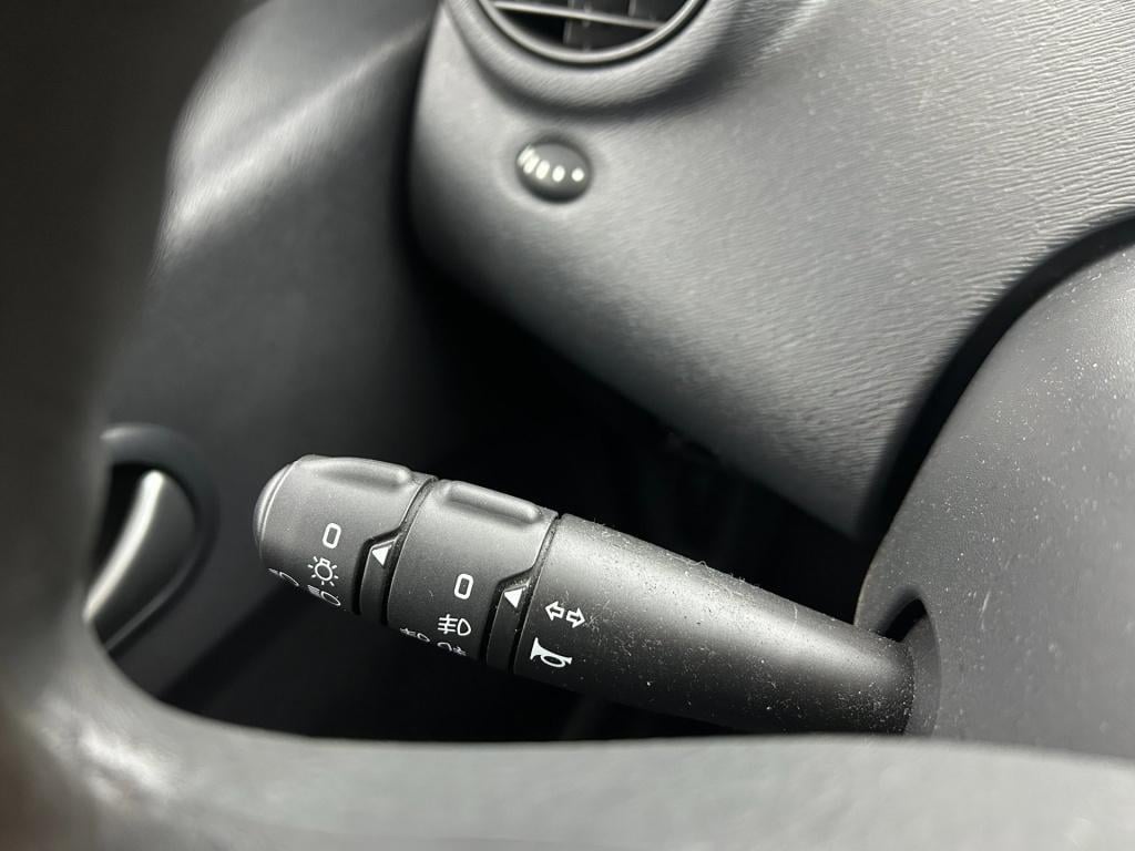 Renault Twingo occasion 1.2-16v authentique | zwart | tweedehands renault t