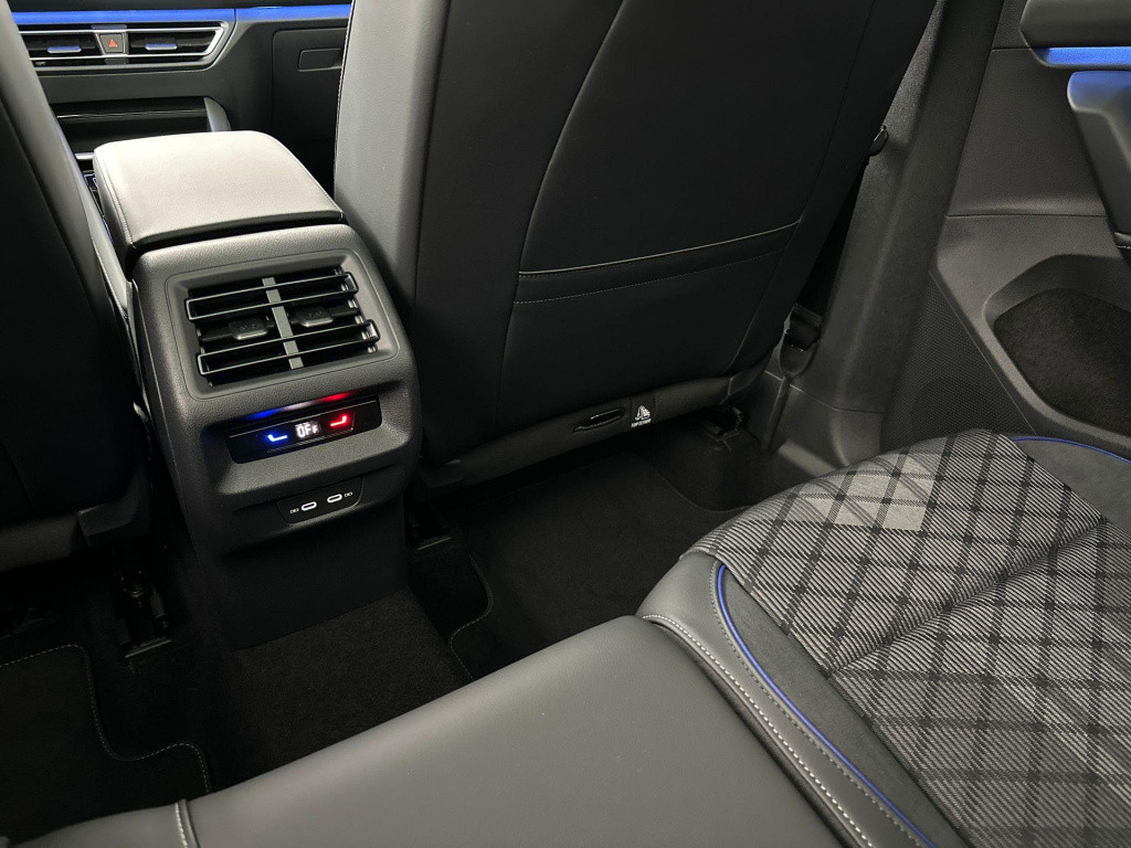 Volkswagen Tiguan r-line-edition 1.5 ehybrid 150 kw / 204 pk suv 6 v