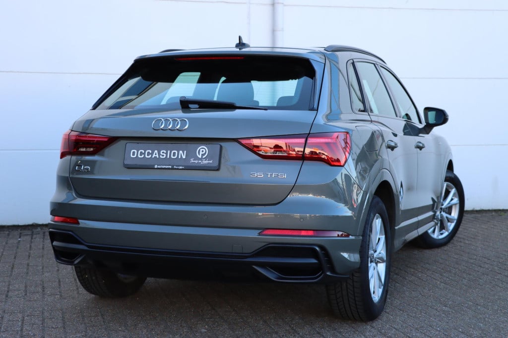 Audi Q3 35 tfsi s-line edition 150pk