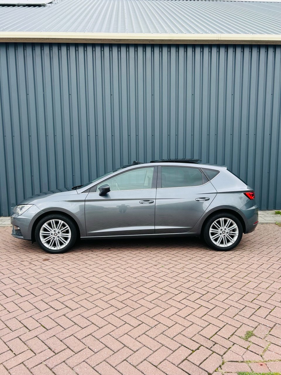 Seat Leon 1.4 TSI 125PK 2017 Grijs