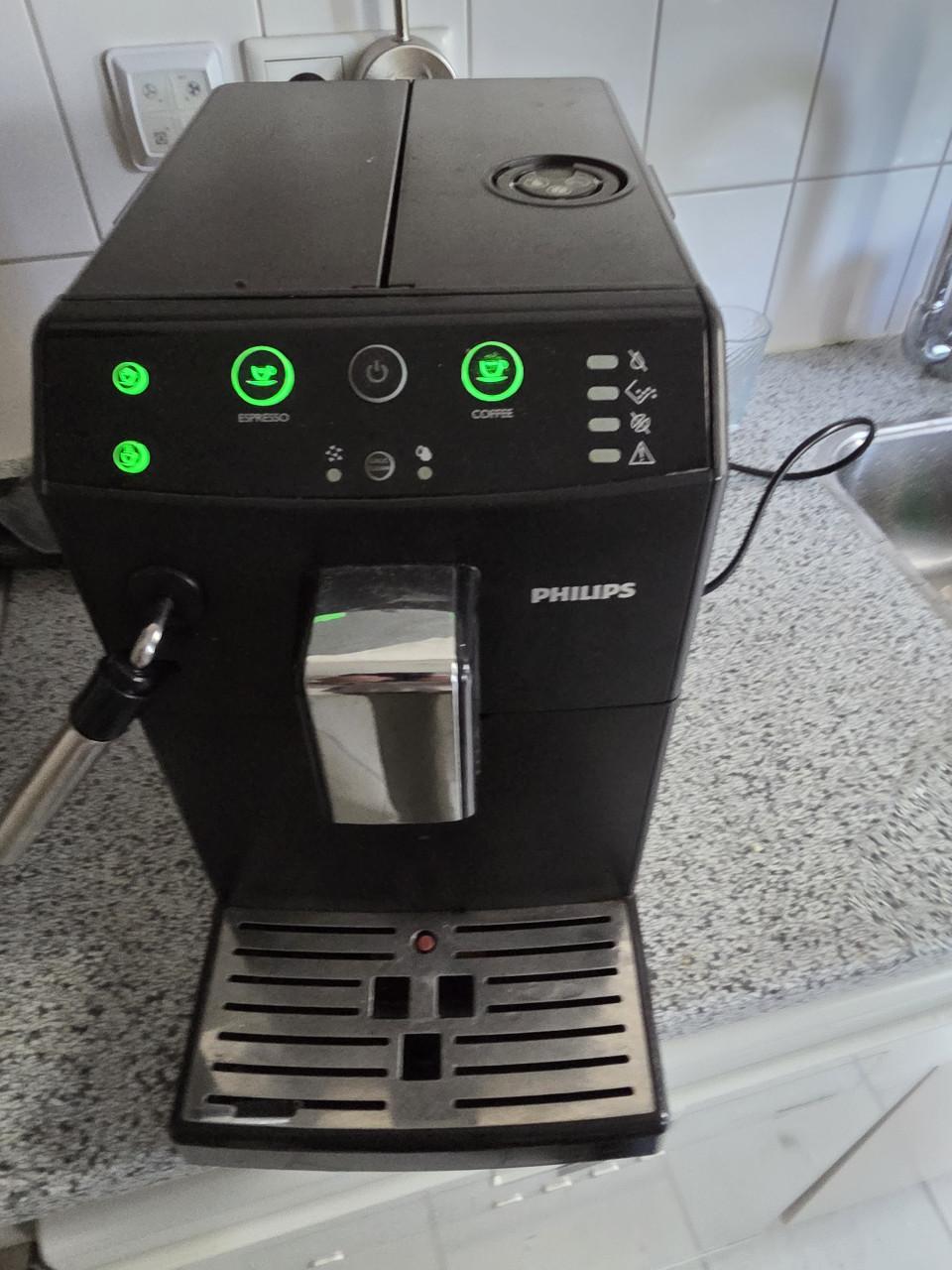 Te koop philips koffieapparaat en goede staat