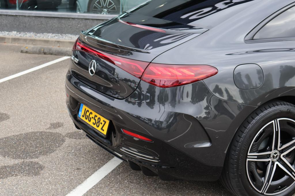 Mercedes-Benz Eqe 300 amg line 89 kwh i panoramadak i burmester i distronic