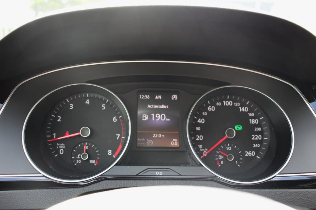 Volkswagen Passat variant 1.4 tsi act highline - dsg - leder - stoel verw -