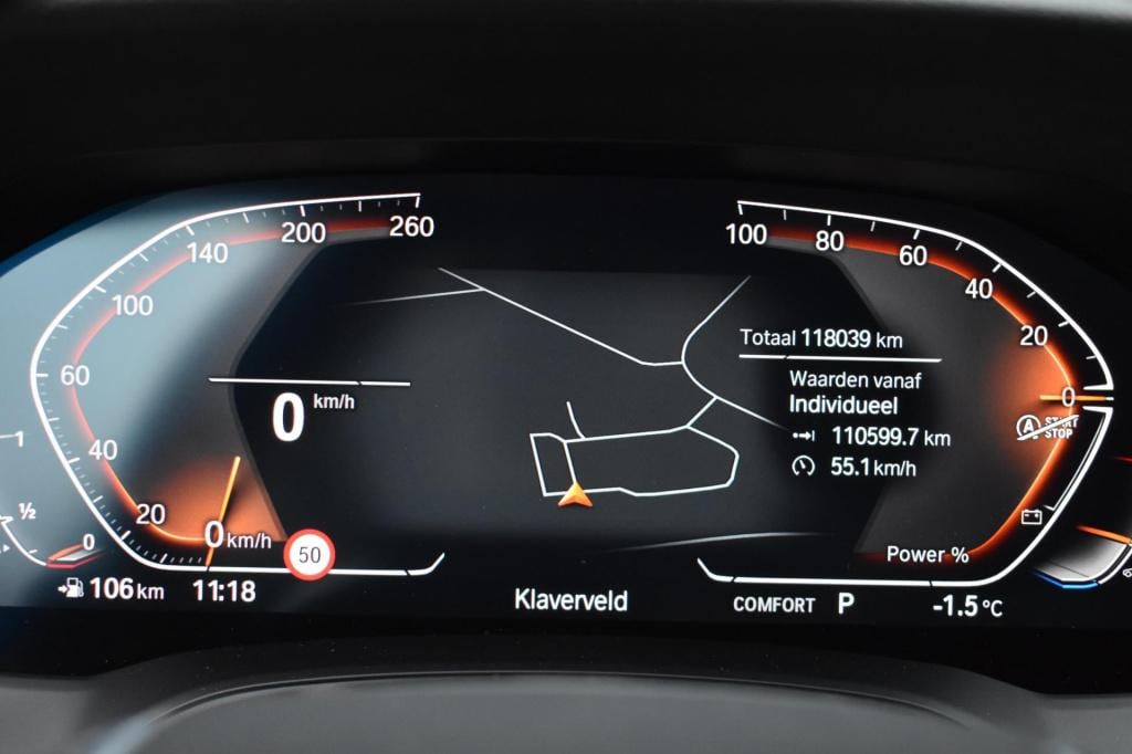 BMW 3-serie touring 318i high executive sport line | trekhaak | apple carpl