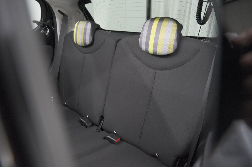 Peugeot 108 1.0 e-vti collection top! | elektrisch vouwdak | apple carplay 