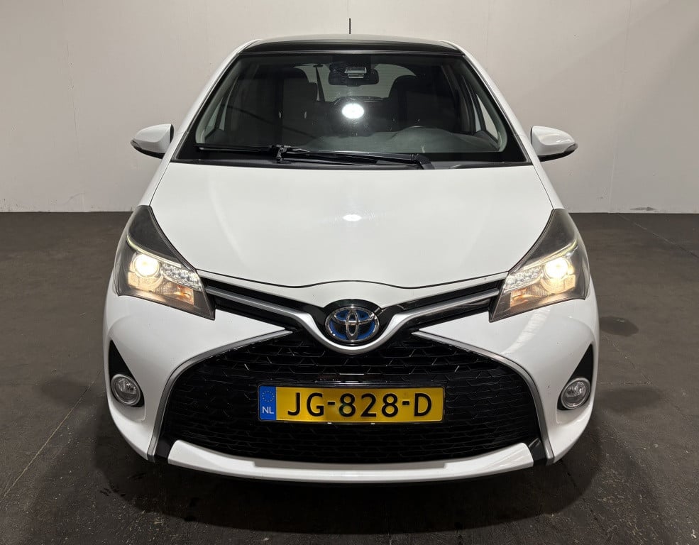 Toyota Yaris 1.5 hybrid dynamic