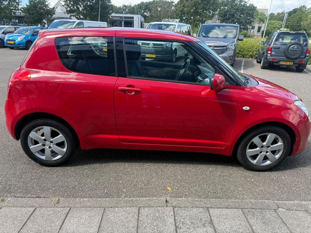 Suzuki Swift 1.5 exclusive automaat