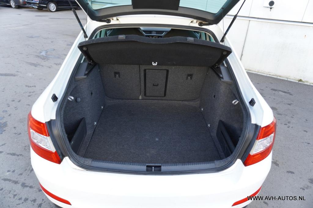 Skoda Octavia 1.2 tsi greentech ambition businessline