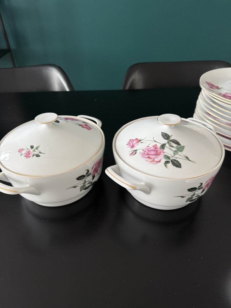 12-delig servies gouden rand en roze roosjes epiag D.F. Czecho slovakia
