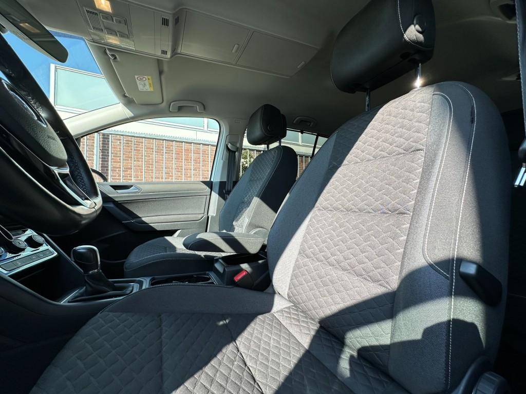 Volkswagen Touran 1.4 tsi highline edition r 7 persoons r-line led camera t