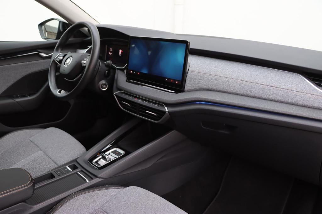 Skoda Octavia combi 1.5 tsi mhev first edition 115pk dsg7