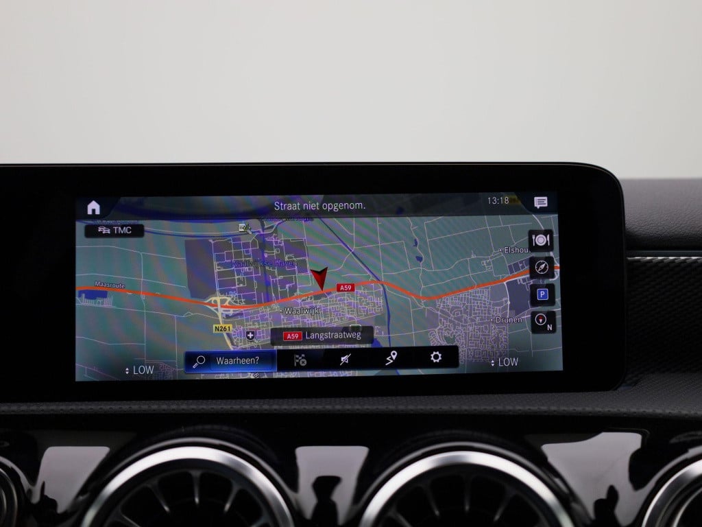 Mercedes-Benz A-Klasse 200 business solution luxury | automaat | panoramada