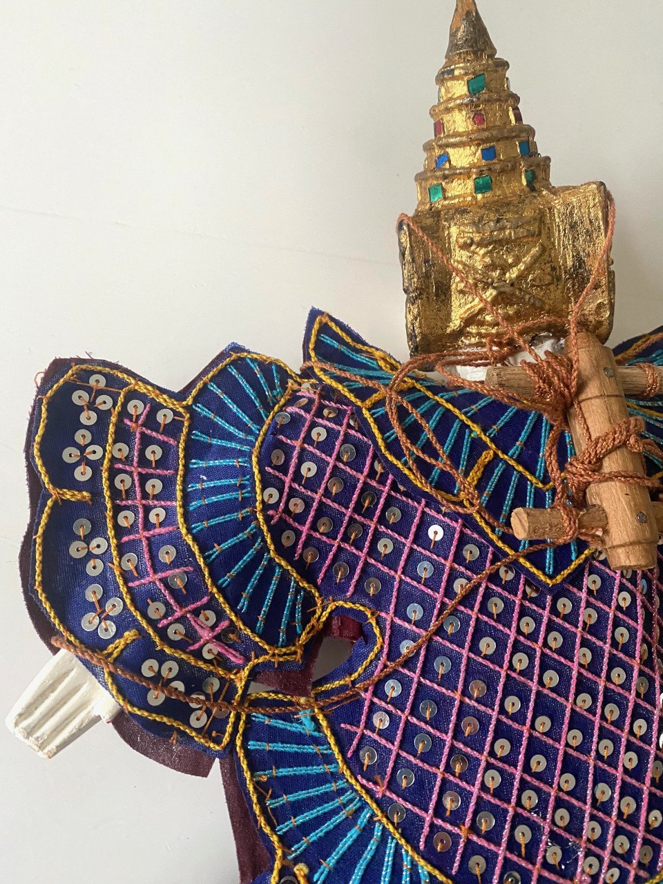 Burmese marionet Yoke Thé