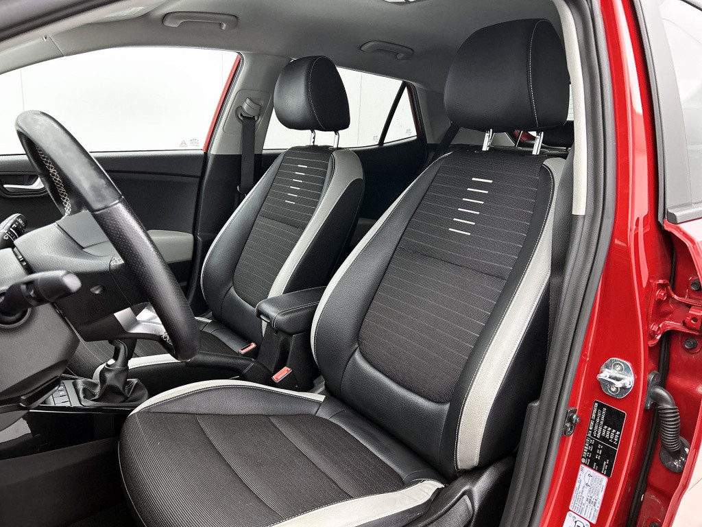 Kia Stonic 1.0 t-gdi sports edition cruise control | navigatie