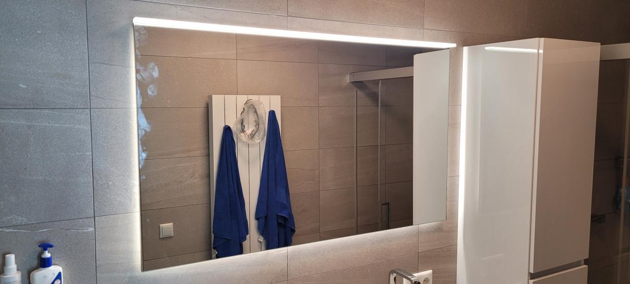 Sphinx spiegel met indirecte verlichting 120x71cm (Badkamer)