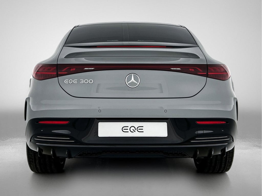 Mercedes-Benz Eqe 300 business solution amg 90 kwh | nightpakket | rijassis