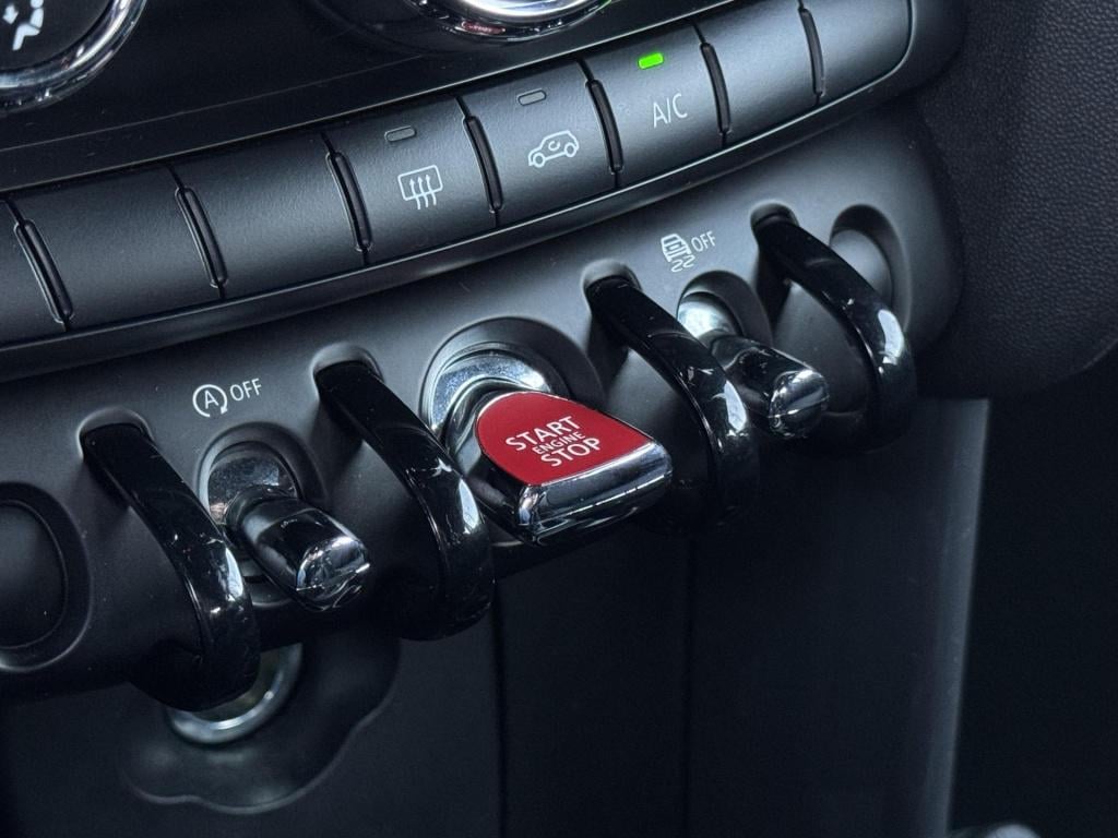 Mini Cooper mini 1.5 salt business allseason banden, nl-auto!