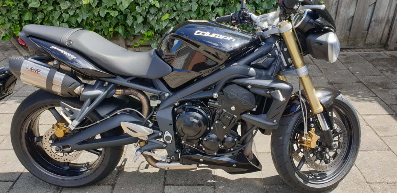 Triumph Street Triple 675