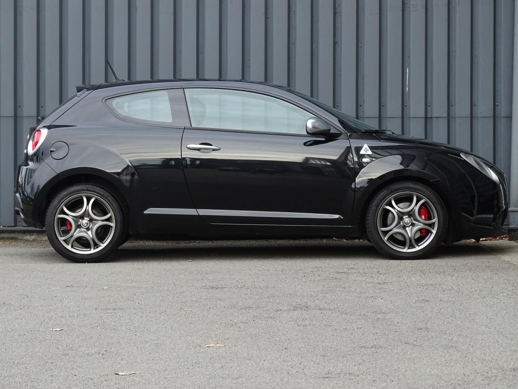 Alfa Romeo MiTo 1.4 t quadrifoglio verde 170pk | blue&me | leder | navi