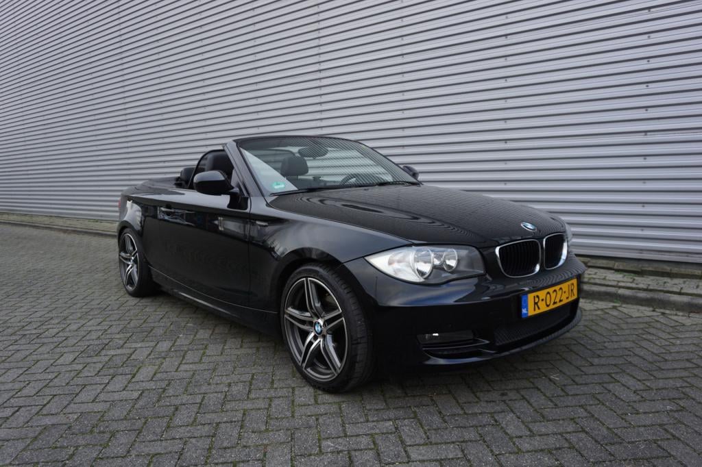 BMW 1 Serie cabrio 118i high executive climate / cruise / leder / stoelverw
