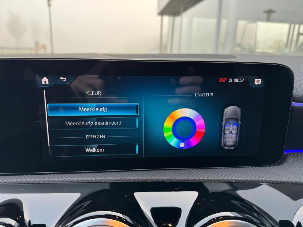 Mercedes-Benz A-Klasse 250 e business solution amg night limited automaat ,