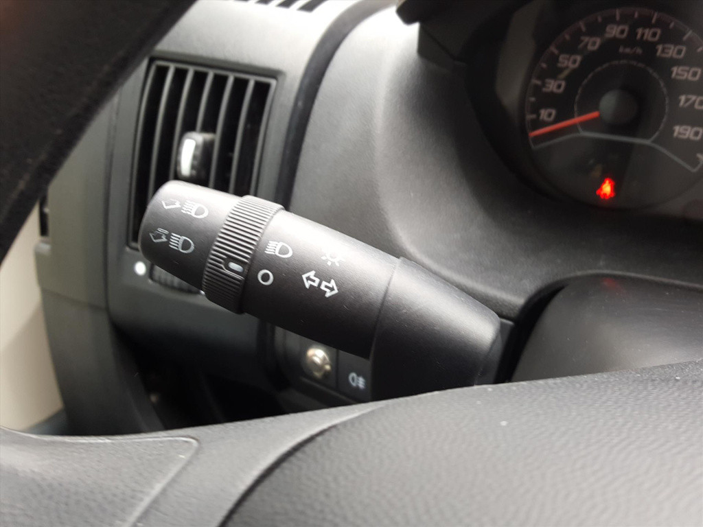 Peugeot Boxer gb 330 l1h1 bluehdi 130pk premium pack navigatie | airco | cr