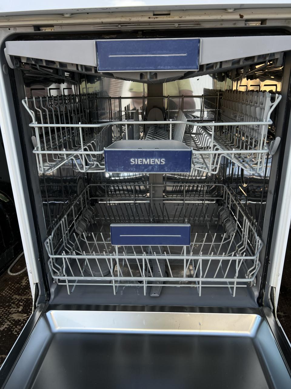 Siemens iQ300 vrijstaand Vaatwasser met besteklade als nieuw