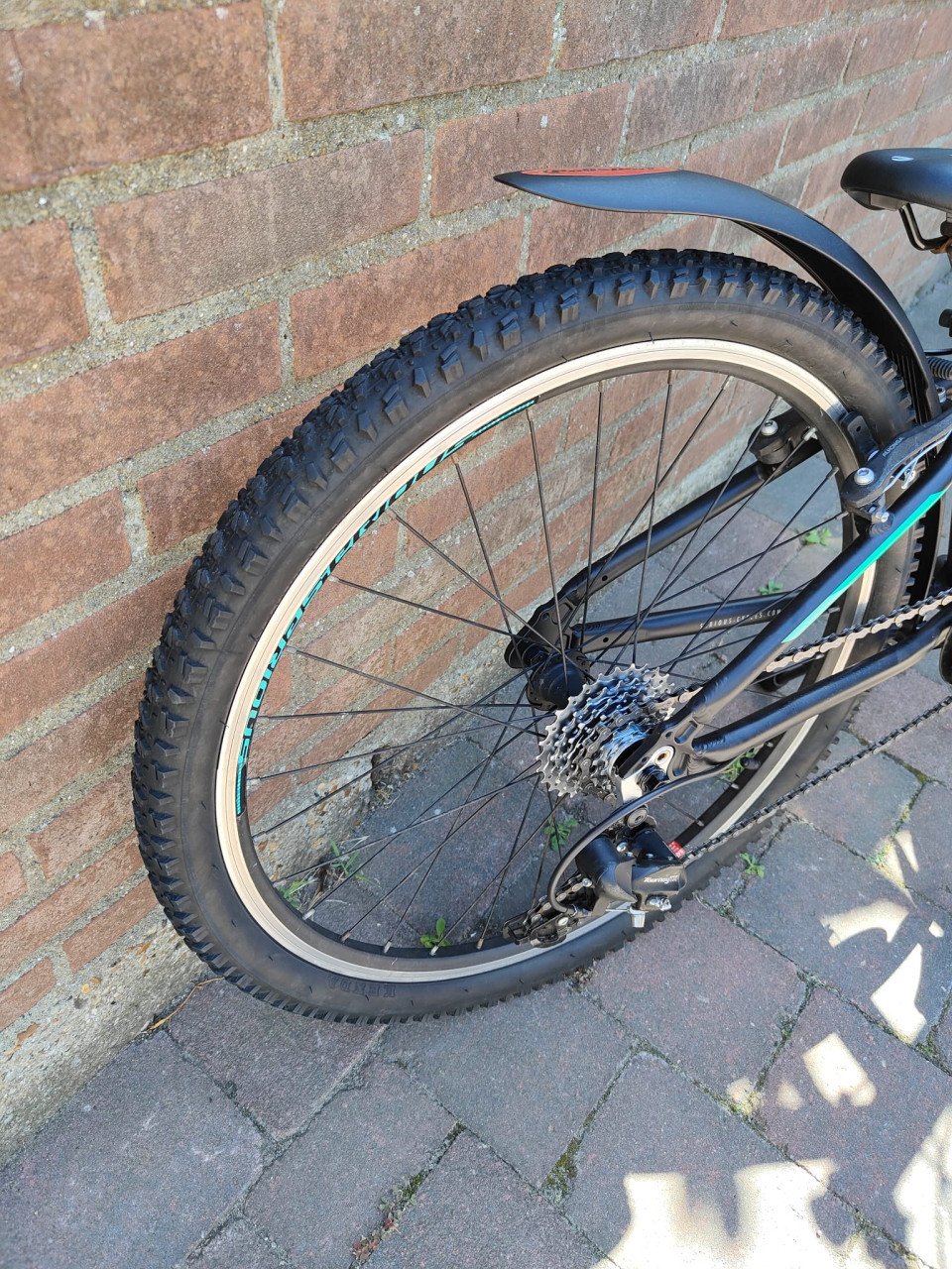 Serious rockville 24 inch mountainbike 7 versnellingen