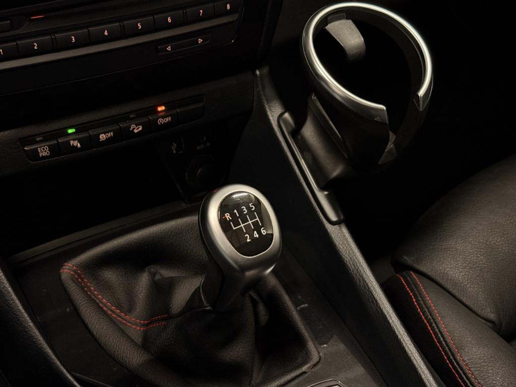 BMW X1 xdrive20i high executive | pano | stoelverwarming | leder | cruise |