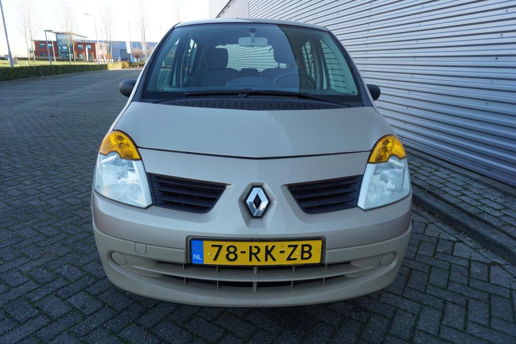 Renault Modus 1.2-16v campus elektr. ramen / trekhaak / nap